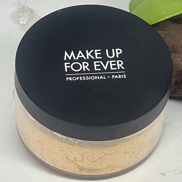 Make Up For Ever Ultra HD Matte Setting Powder - 3.0 Beige Dore - .40 oz - New - Picture 1 of 4